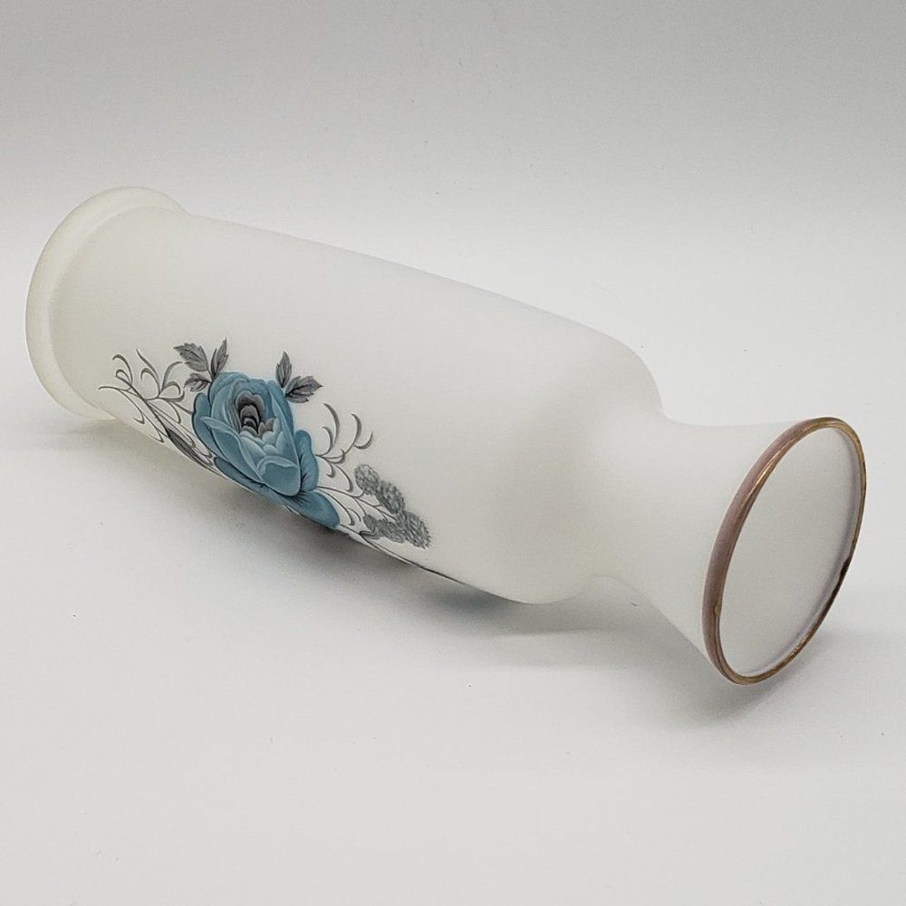 Norleans Vintage Satin Milk Glass Blue Roses Grey Leaves Gold Gilt Vase - Picture 4 of 11